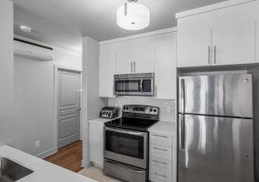831 S Flores St, San Antonio, Texas 78204, 1 Bedroom Bedrooms, ,1 BathroomBathrooms,Condo,For Rent,831 S Flores St,1271