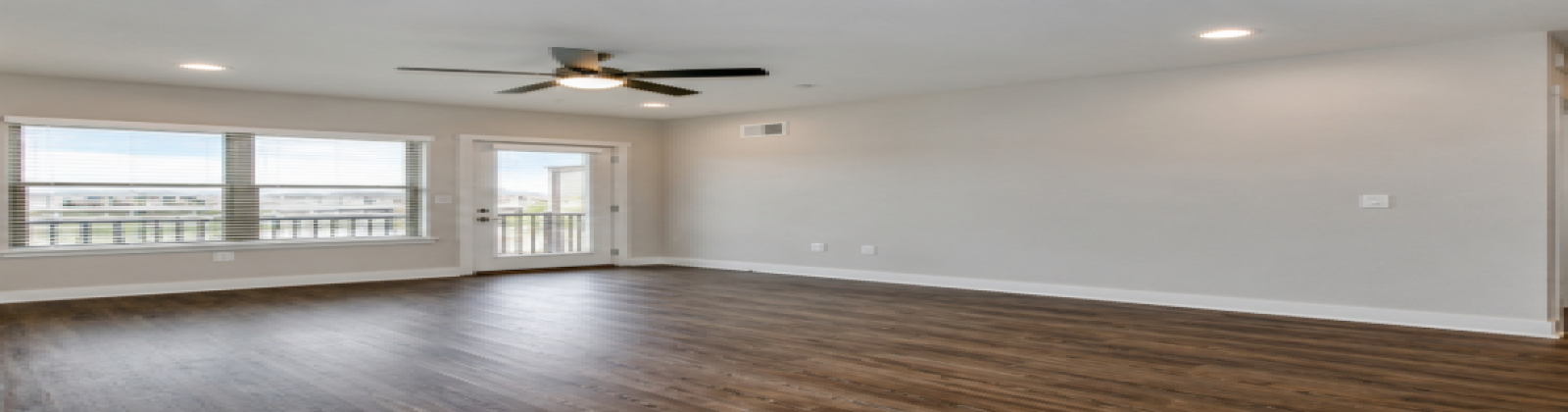 1305 East Jefferson Blvd, Dallas, Texas 75203, 1 Bedroom Bedrooms, ,1 BathroomBathrooms,Apartment,For Rent,1305 East Jefferson Blvd,1536