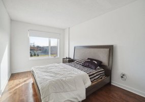 Toronto, ,Room,For Rent,1082